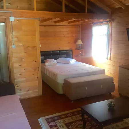 Secret Paradise Bungalow &