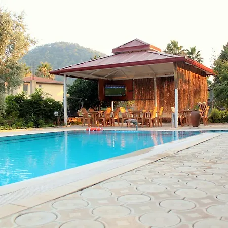 Secret Paradise Bungalow &