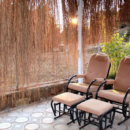 Secret Paradise Bungalow & *